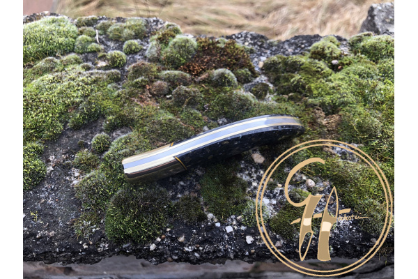 brass_slipjoint_traditional_bohler_k340_63hrc_corian_handle_brass_pin_2