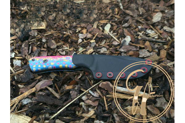 edc_girlpower_rainbow_mykiss_n690_pvd_dlc_knife_kydex_2
