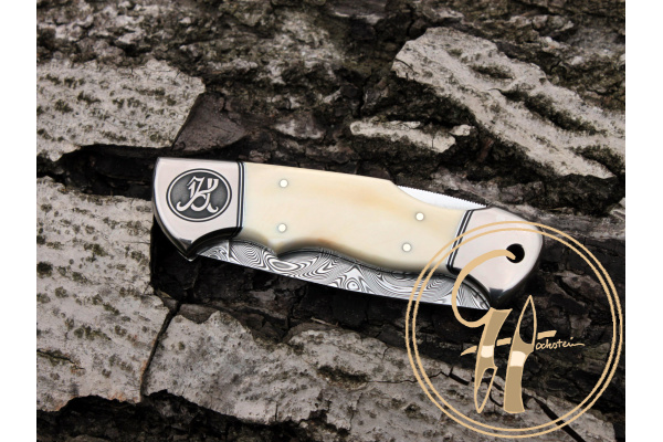 baclkock_damasteel_folding_knife_inox_warthog_tusk_big_rose_4