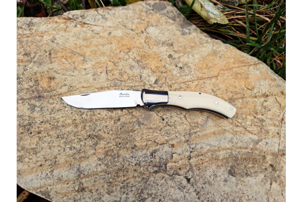 hun_tradi_traditional_slipjoint_fejesgorbe_titanium_warthog_tusk_rwl-34_1